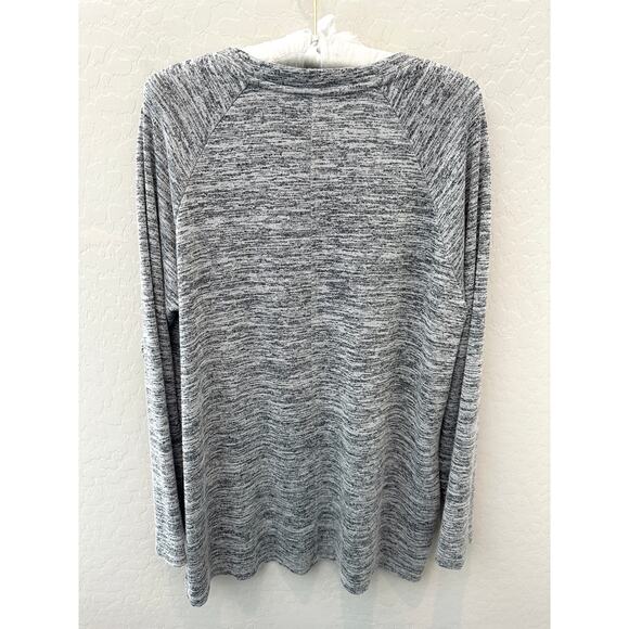 BANANA REPUBLIC | Gray Space Dye V-Neck Soft Long Sleeve Top  | Size Large - Picture 4 of 7